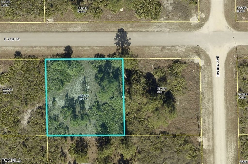 2105 E 7th St, Lehigh Acres
