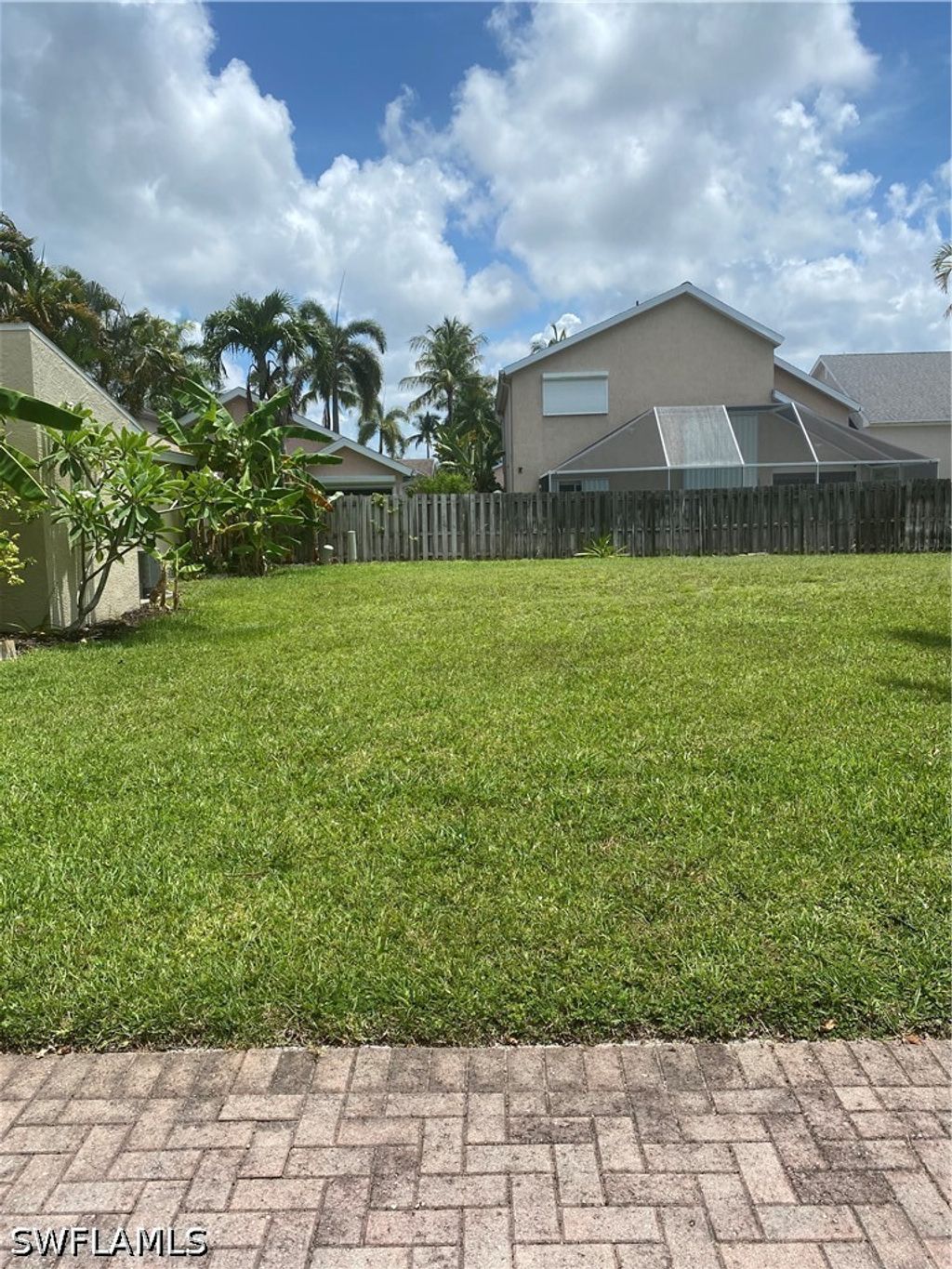 3710 Weymouth Cir, Naples
