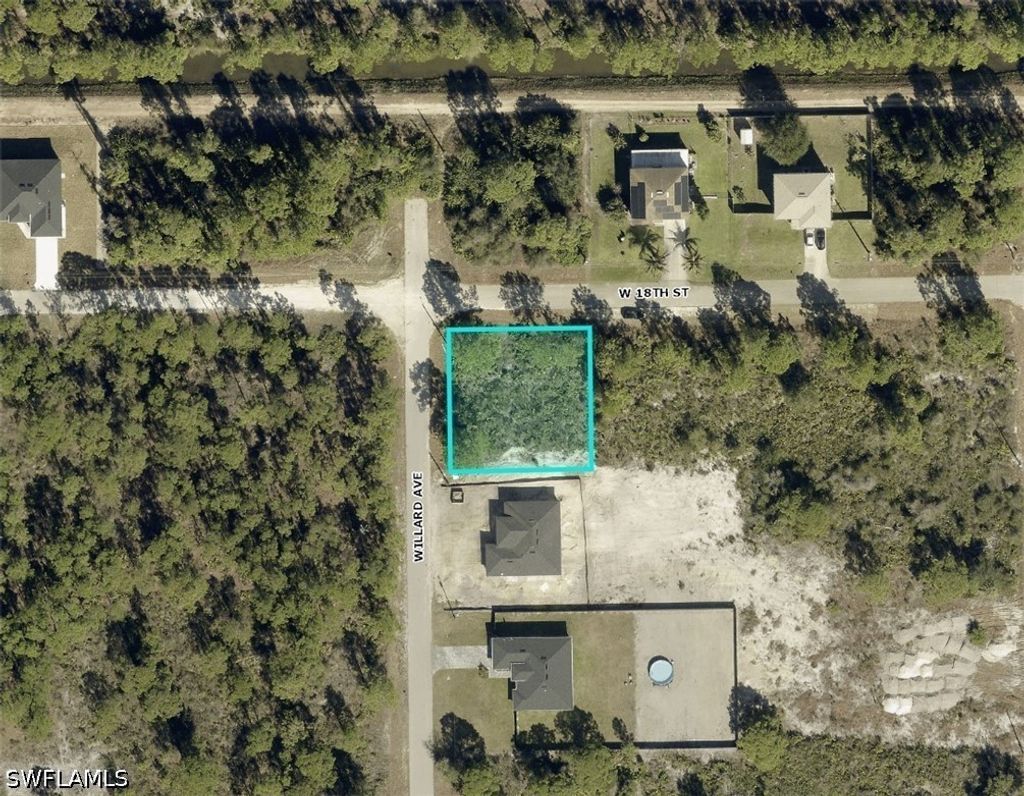 607 W 18th St, Lehigh Acres
