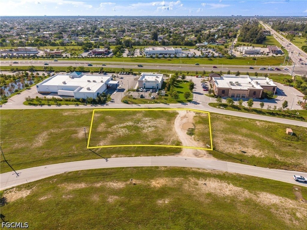 1486 Sw 6th Ter, Cape Coral