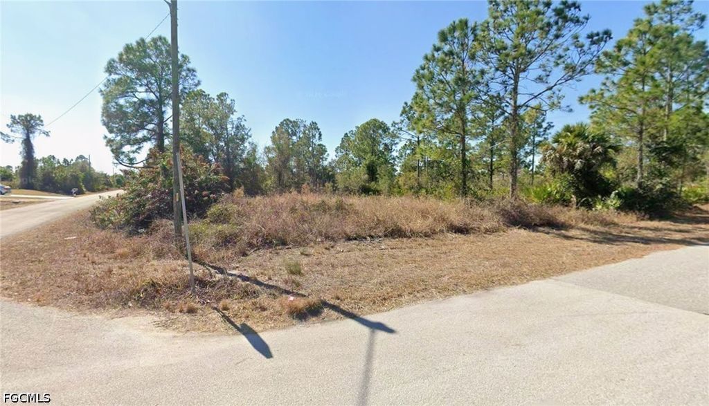12 E 11th St, LEHIGH ACRES