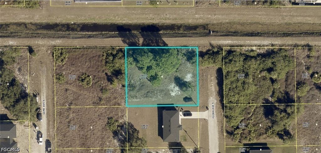 4700 Flora Ave S, Lehigh Acres