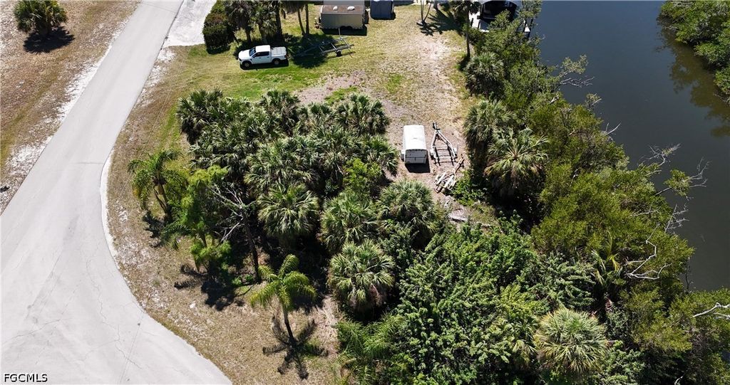 3921 Stabile Rd, ST. JAMES CITY
