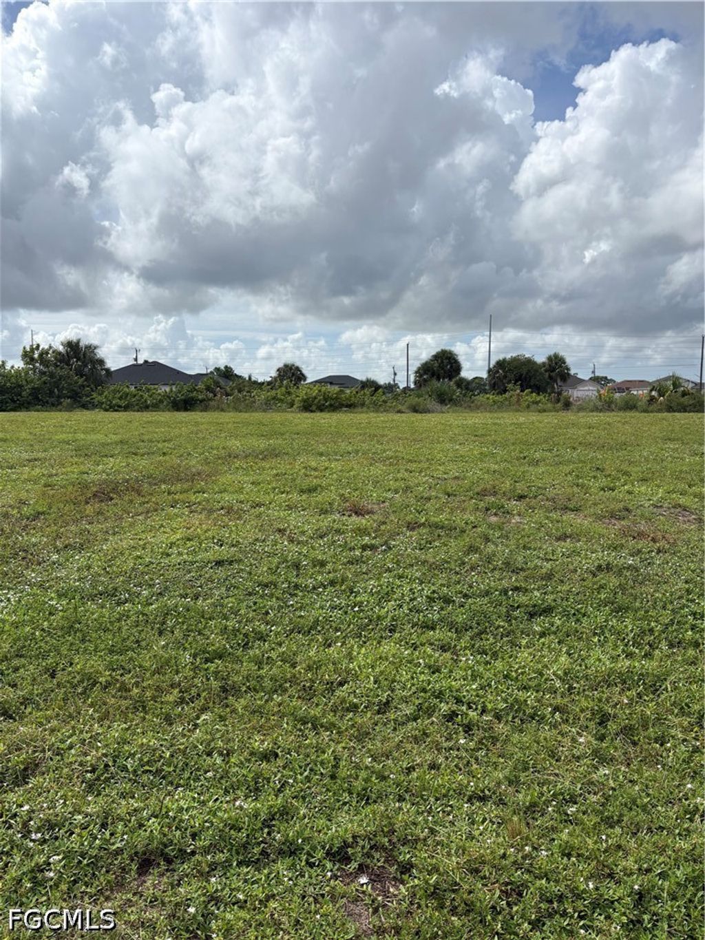 1126 Nw 9th St, CAPE CORAL