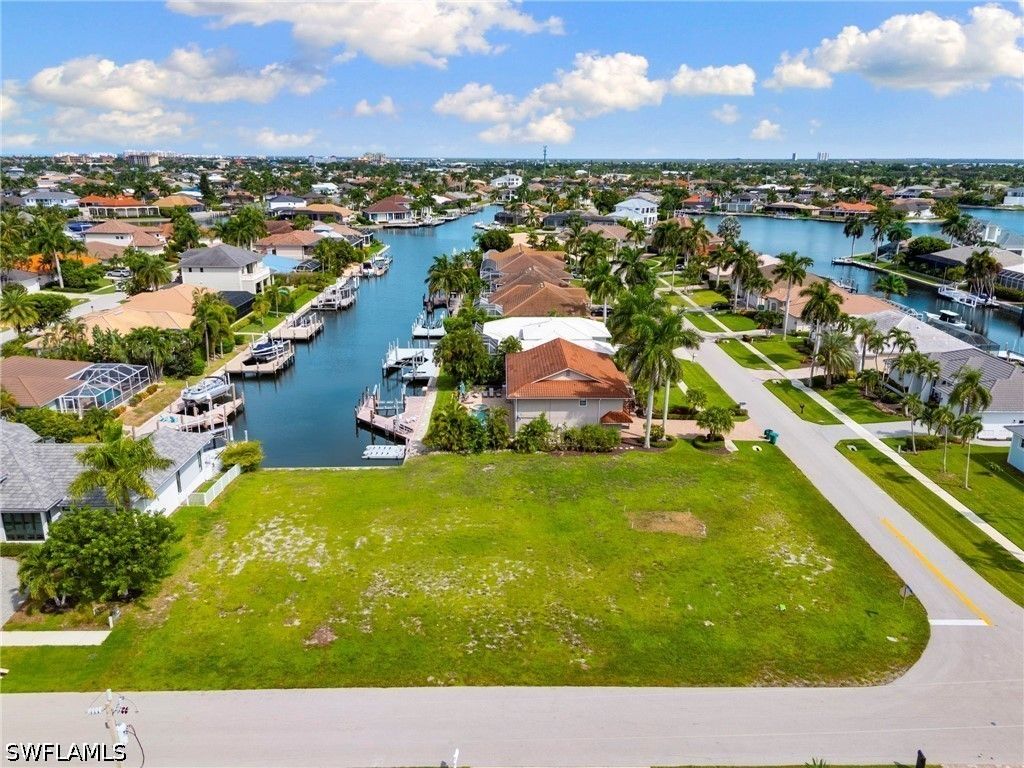 960 Bonita Ct, MARCO ISLAND