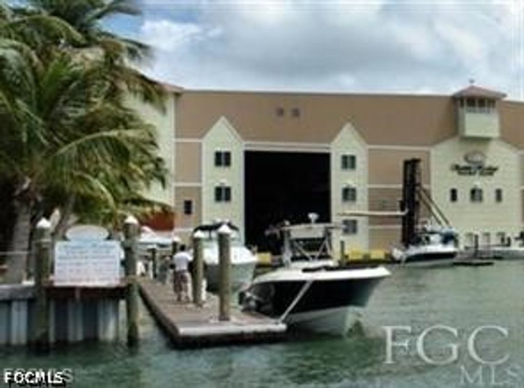 15051 Punta Rassa Rd, Fort Myers