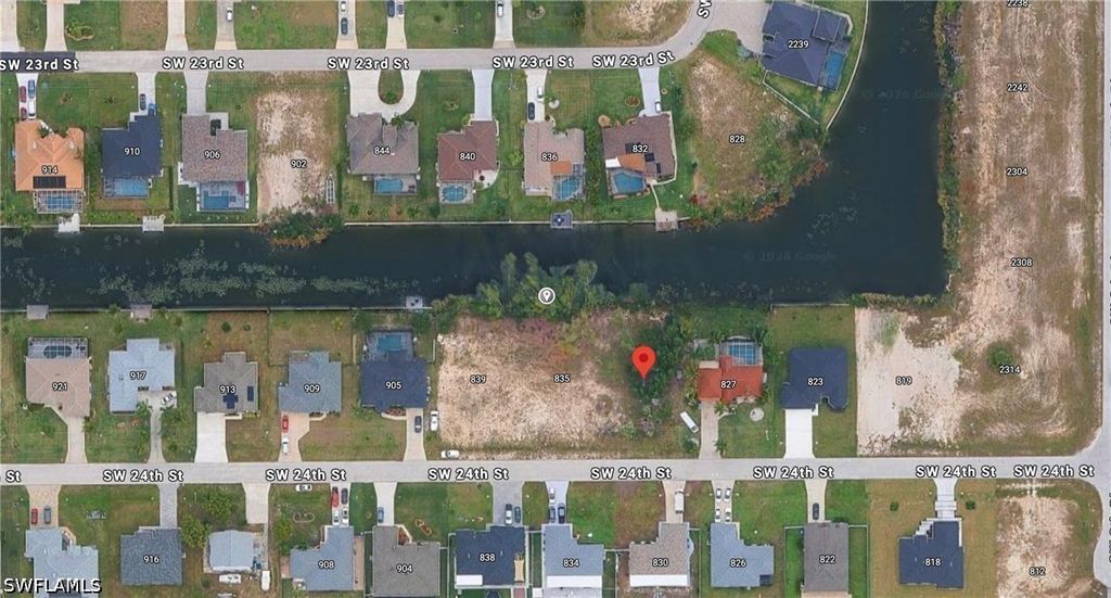 831 Sw 24th St, Cape Coral