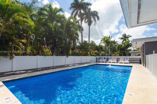 3 of 47 - 1218 Hollywood Blvd, Hollywood, FL