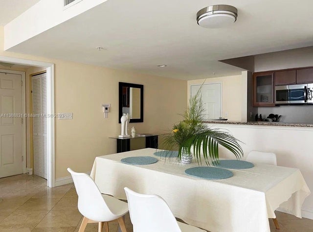 5 of 18 - 2080 S Ocean Dr 806, Hallandale Beach, FL