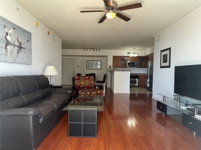 4 of 17 - 2080 S Ocean Dr 1005, Hallandale Beach, FL