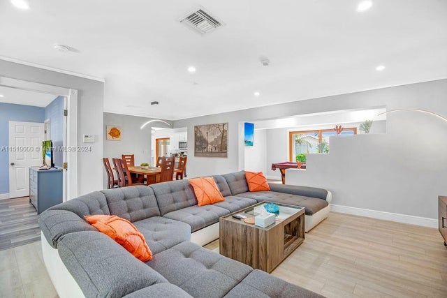 2 of 41 - 5320 Ne 16th Ter, Fort Lauderdale, FL