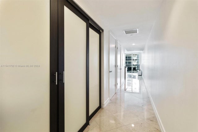 3 of 17 - 1830 S Ocean Dr 3809, Hallandale Beach, FL