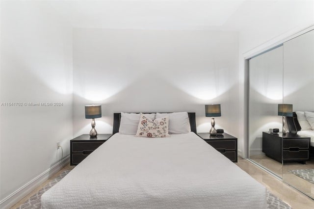 4 of 17 - 1830 S Ocean Dr 3809, Hallandale Beach, FL
