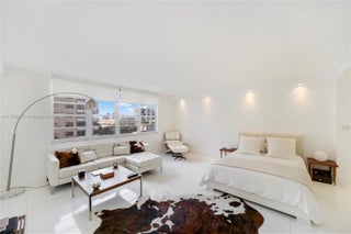 Photo of Listing #A11552457