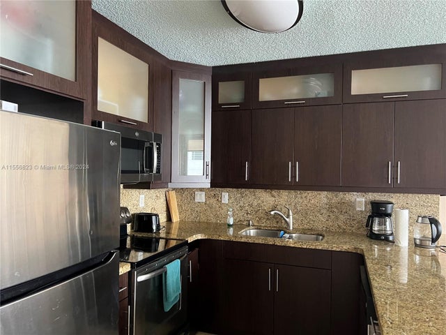 3 of 37 - 3725 S Ocean Dr 723, Hollywood, FL
