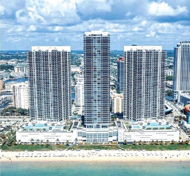 3 of 20 - 1830 S Ocean Dr 3812, Hallandale Beach, FL