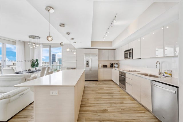 2 of 28 - 2600 E Hallandale Beach Blvd T2401, Hallandale Beach, FL