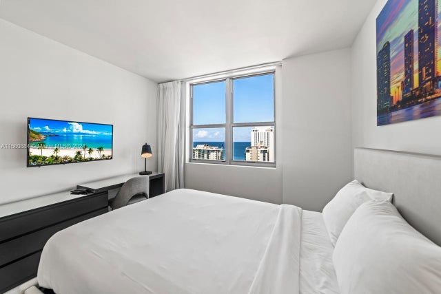 4 of 25 - 4010 S Ocean Dr R1601, Hollywood, FL