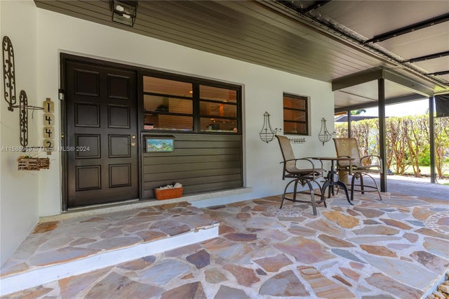 4 of 52 - 1442 Se 13th St, Fort Lauderdale, FL