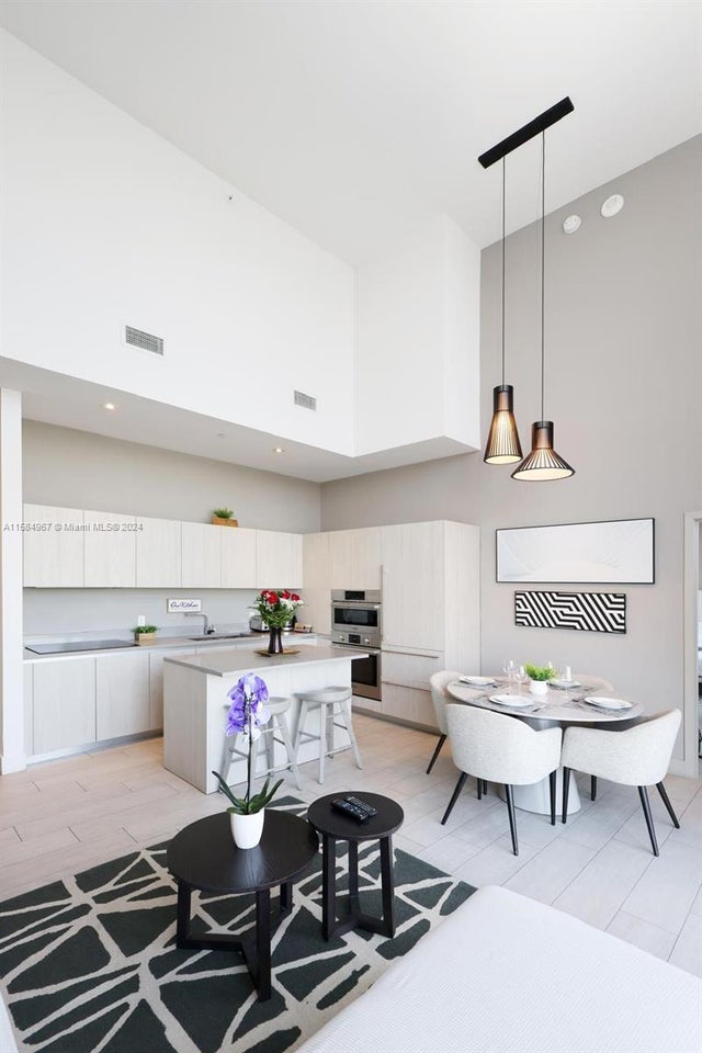 2 of 20 - 4010 S Ocean Dr R504, Hollywood, FL