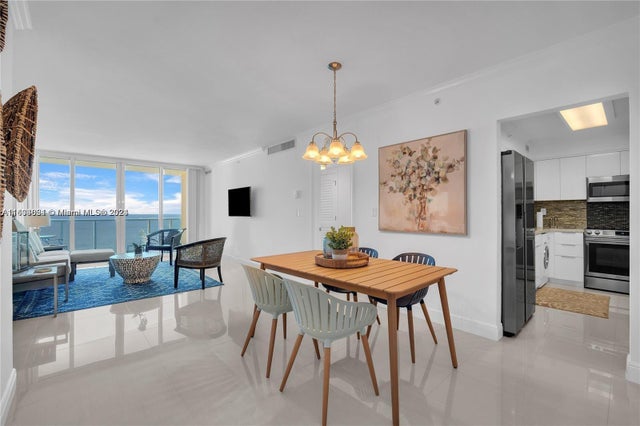 1 of 8 - 2501 S Ocean Drive 1521, Hollywood, FL