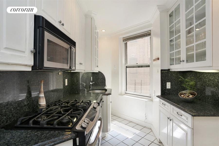 65 96th Street 2c, Carnegie Hill NY, 10128 Property Listing: MLS® #RPLU ...