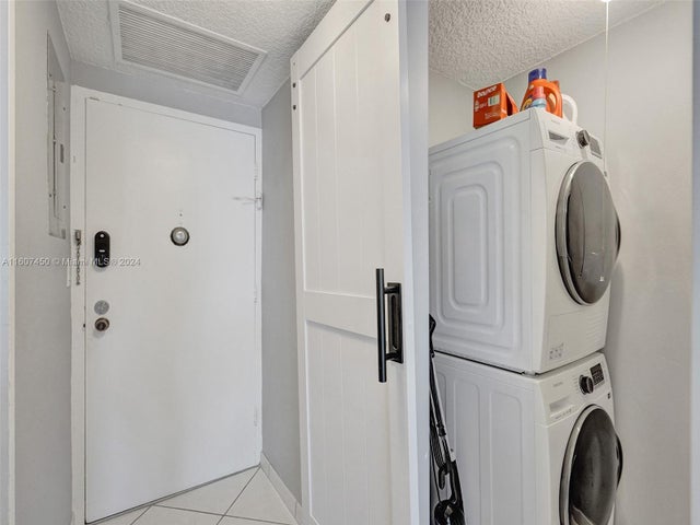 5 of 51 - 3725 S Ocean Dr 1506, Hollywood, FL