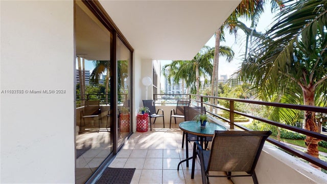 2 of 51 - 2500 Parkview Dr 417, Hallandale Beach, FL