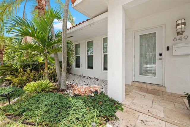 1 of 32 - 649 Layne Blvd, Hallandale Beach, FL