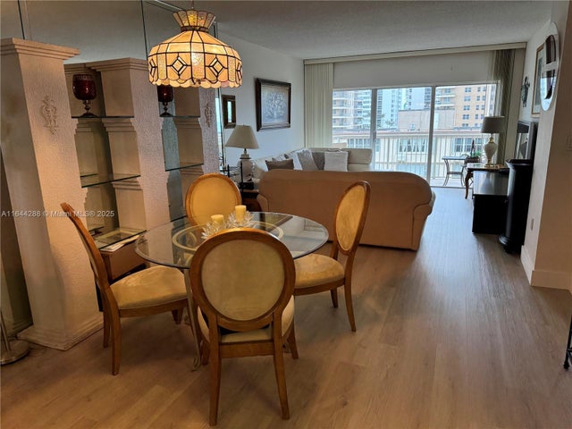 2 of 20 - 1950 S Ocean Dr 4d, Hallandale Beach, FL