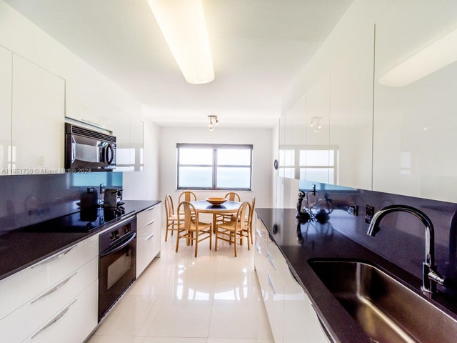 5 of 15 - 1201 S Ocean Dr 2001n, Hollywood, FL