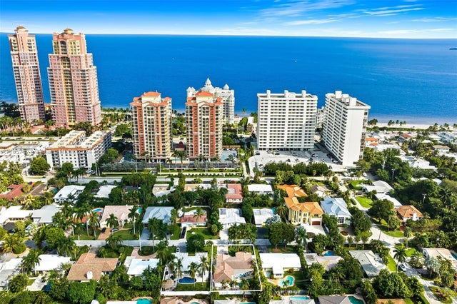 5 of 44 - 1931 Ne 32nd Ave, Fort Lauderdale, FL