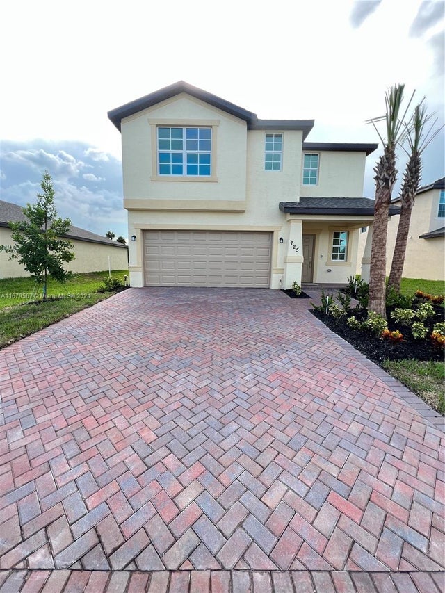 1 of 14 - 725 Worlington Ln, Fort Pierce, FL