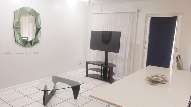 2 of 21 - 2624 Ne 30th Pl 104b, Fort Lauderdale, FL