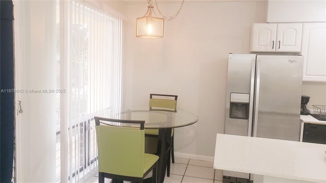 4 of 21 - 2624 Ne 30th Pl 104b, Fort Lauderdale, FL