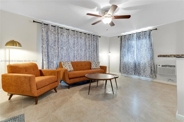 3 of 17 - 1700 Ne 56th St 1, Fort Lauderdale, FL