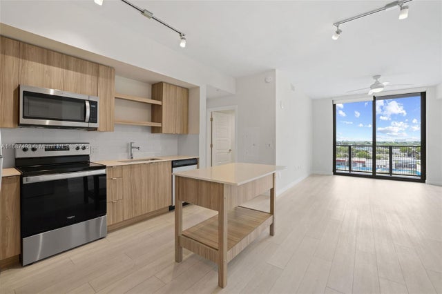 2 of 61 - 555 Ne 8th St 0728, Fort Lauderdale, FL