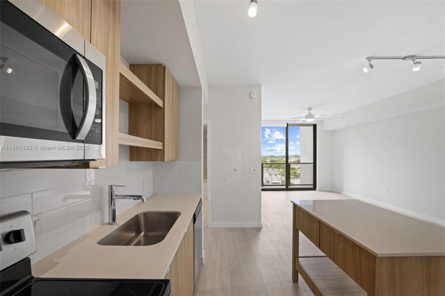 3 of 61 - 555 Ne 8th St 0728, Fort Lauderdale, FL
