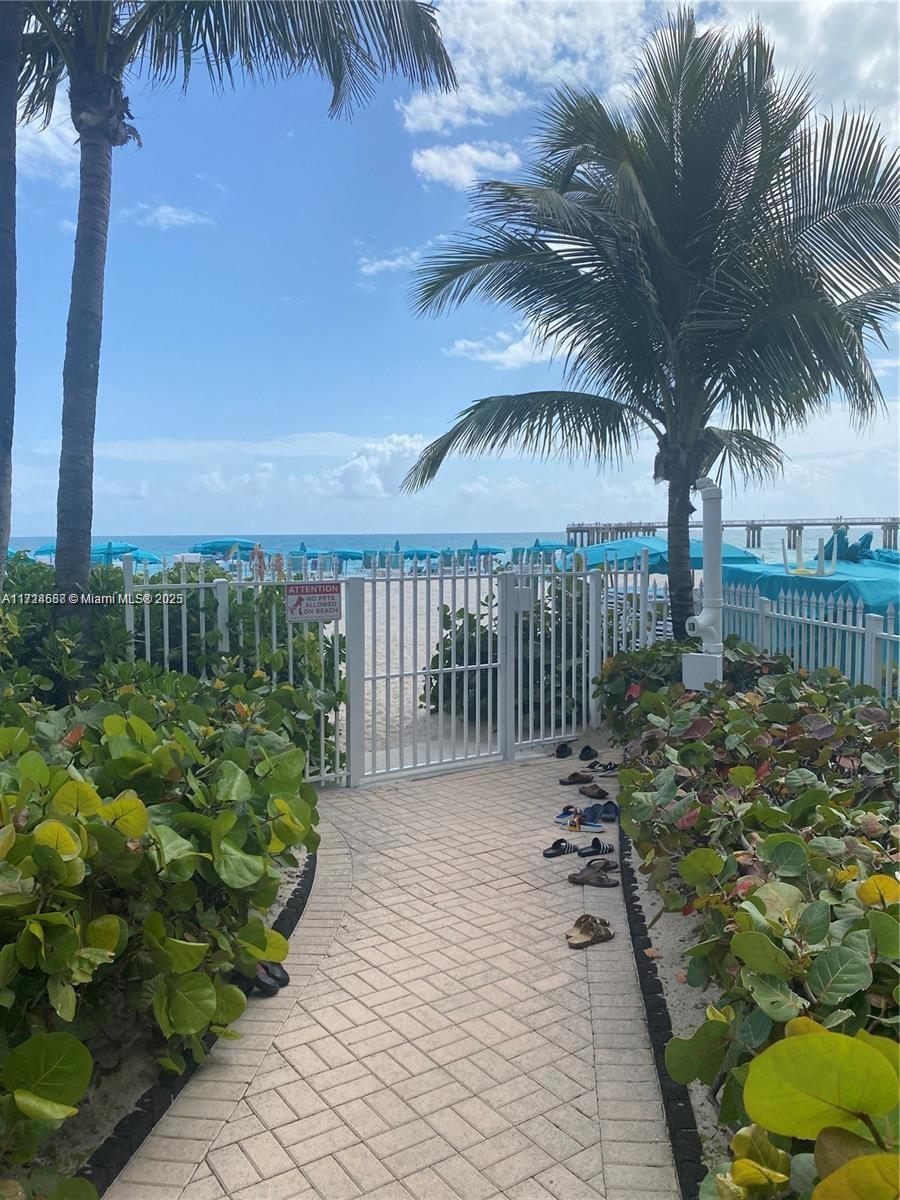 N/A, Sunny Isles Beach