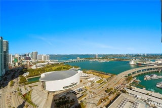 Photo of Listing #A11725296