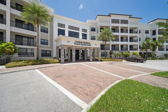 3 of 31 - 3333 Central Gardens Circle Champion, Palm Beach Gardens, FL