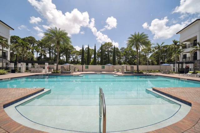 5 of 31 - 3333 Central Gardens Circle Champion, Palm Beach Gardens, FL