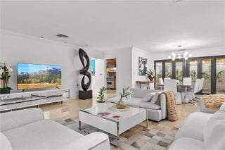 Photo of Listing #A11739693