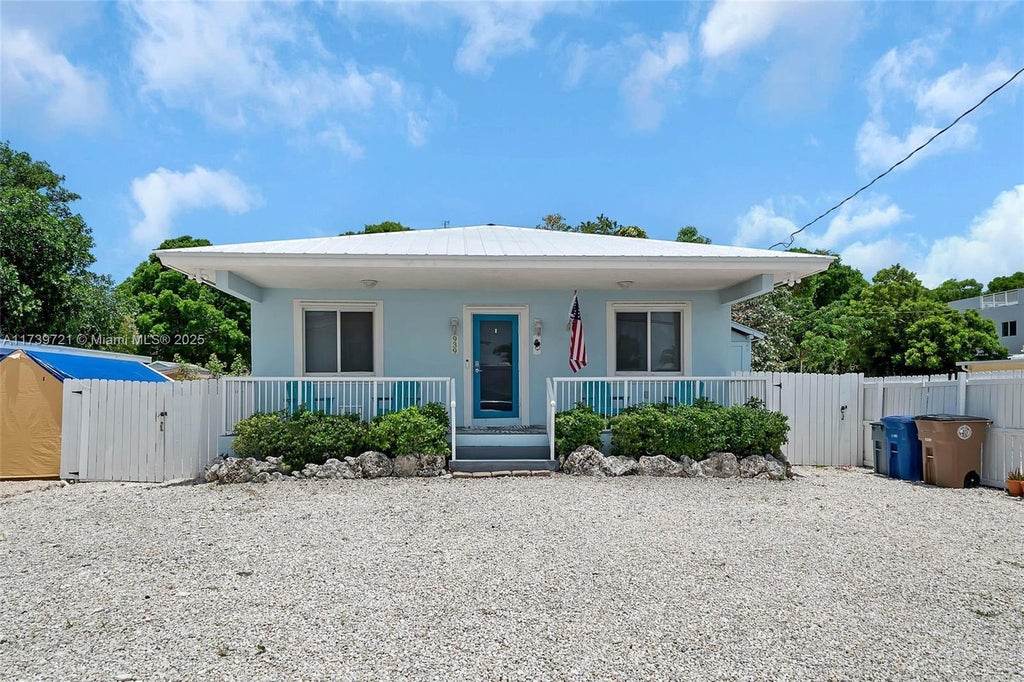 939 Plantation Rd, Key Largo