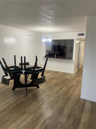 Photo of Listing #A11739796