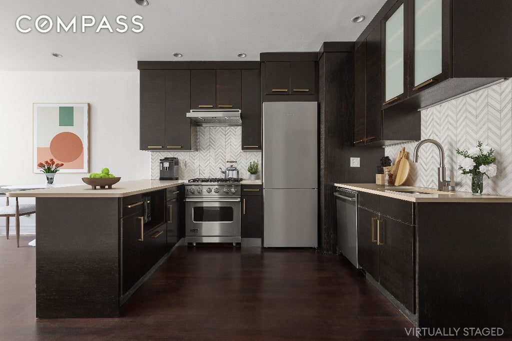 2 of 9 - 225 Pacific St. 3c, Cobble Hill, NY