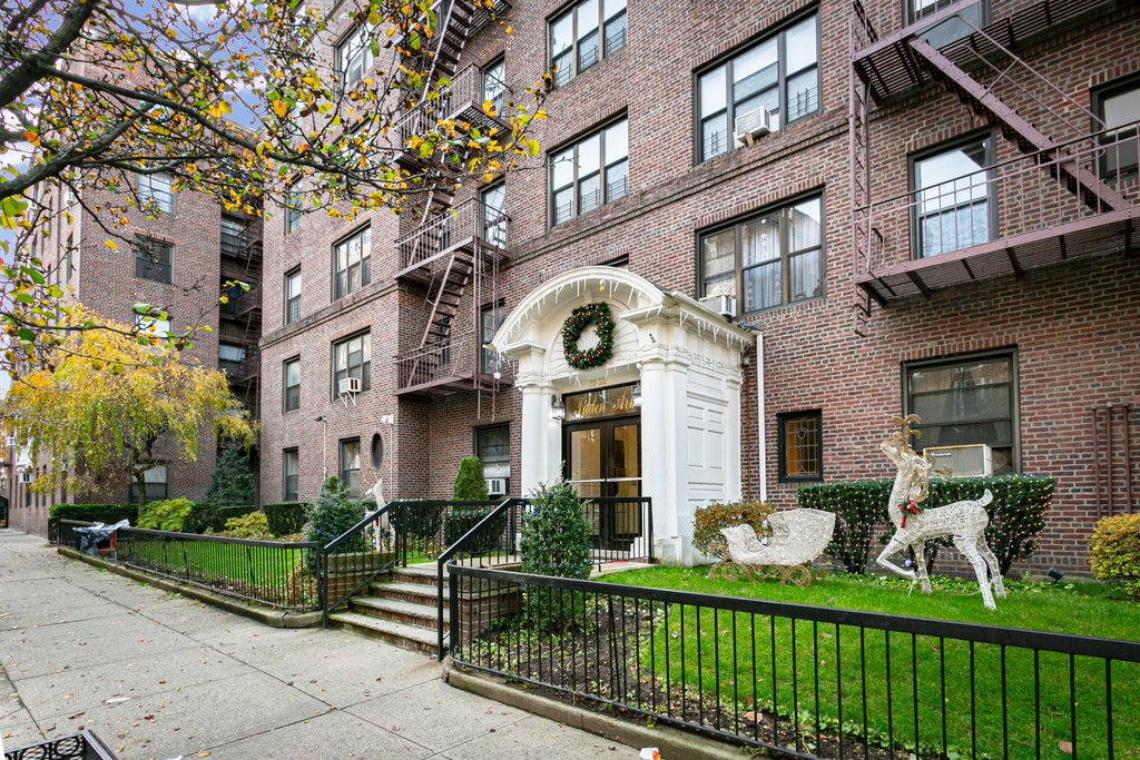 1 of 1 - 73-20 Austin St. 2f, New York City, NY