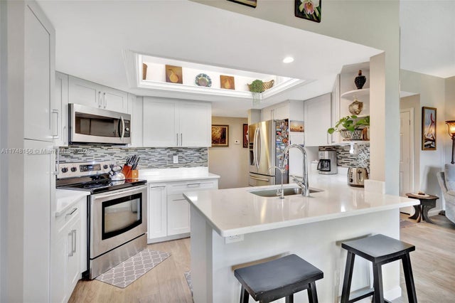 Photo of Listing #A11748156