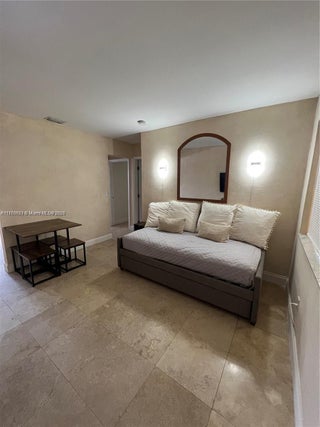 Photo of Listing #A11750603