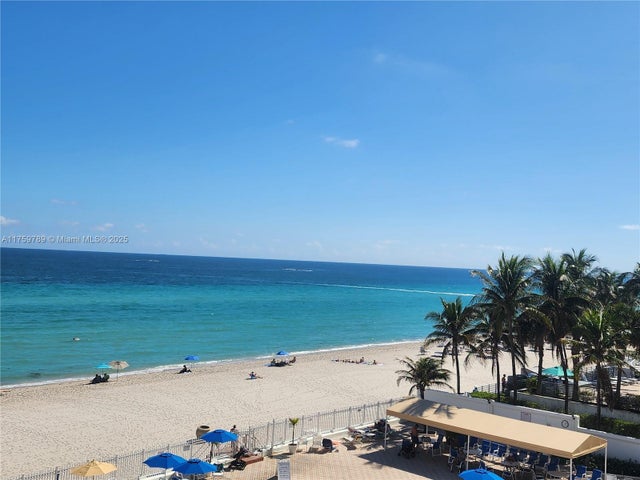 2 of 33 - 3505 S Ocean Dr 412, Hollywood, FL